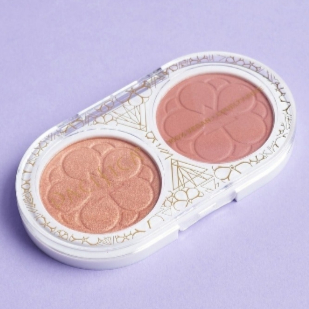 Pacifica Cherry Gold Highlighter